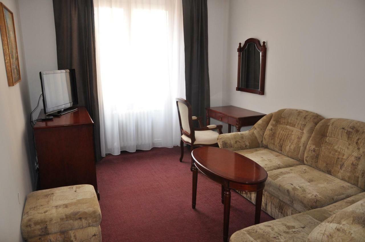 Wellness Hotel Hana Mariánské Lázně Extérieur photo